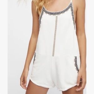 FP One Romper in Women's Size Small is in very good pre-owned condition.